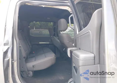 2021 Ford F-150 Xlt z USA, uszkodzony, nr VIN 1FTFW1ED5MFC02717